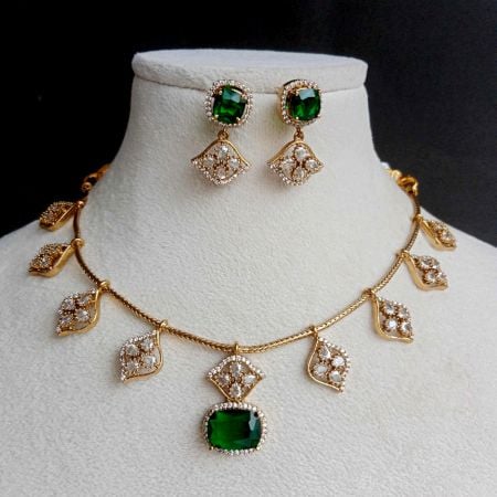 Handmade Brass Metal Jewellery Green Pendant Necklace Set